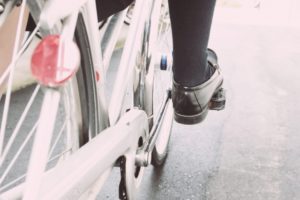 自転車通学の雨対策 女子もこれだけあれば雨の日も安心 いつもの暮らしに を